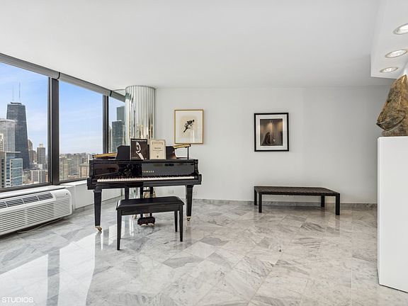 3rd image of 505 N Lake Shore Dr APT 5001