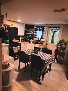 8145 Oak St — Photo 7