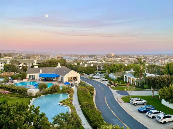 102 Scholz Plz #Penthouse 28, Newport Beach, CA 92663