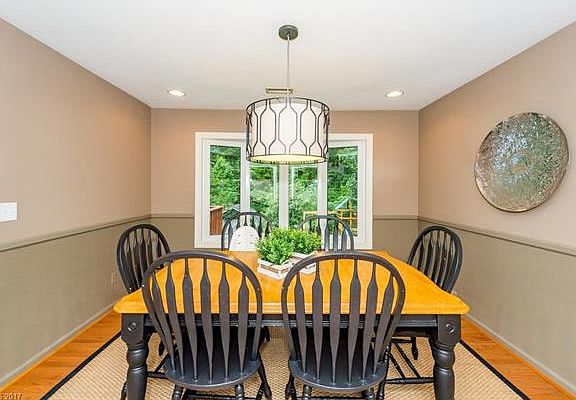 4th image of 315 Woodland Trl