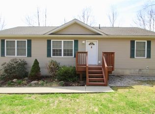 19 Breezy Ln, Port Jervis, NY 12771