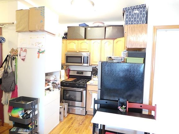 4th image of 561 6th Ave #4C