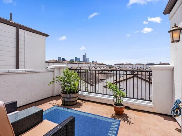 637 Middle St, Houston, TX 77003