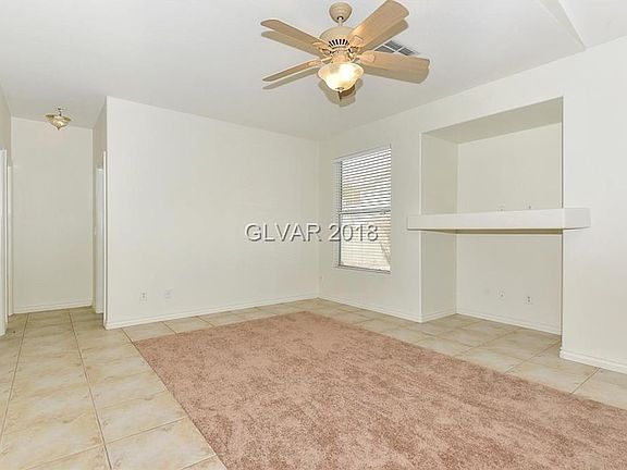 3rd image of 7622 Brilliant Forest St