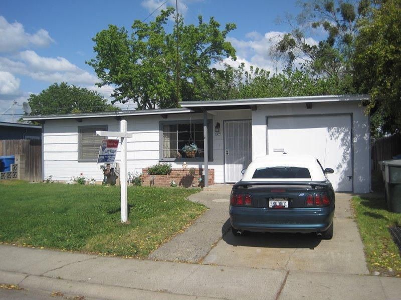 1st image of 5421 70th St