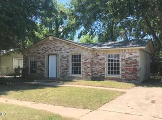 117 Town Homes Dr, Lafayette, LA 70501