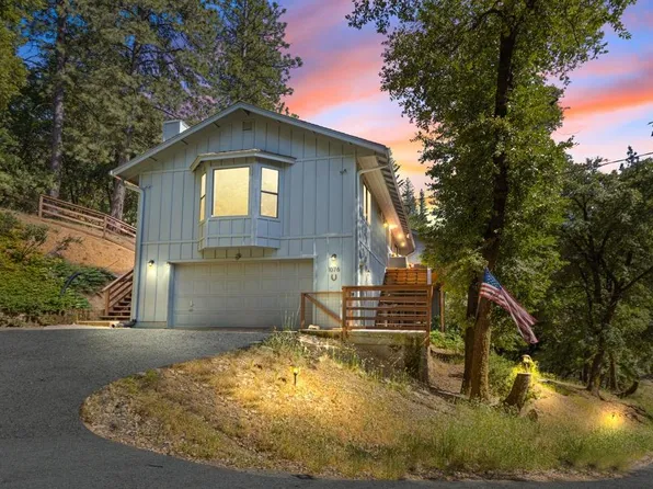 1076 Pinecroft Rd, Colfax, CA 95713