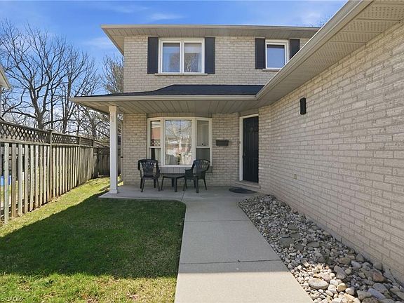 2nd image of 70 Strawberry Dr