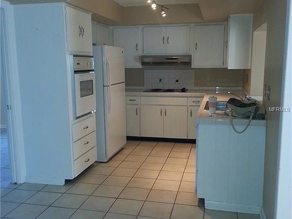 3rd image of 426 Crosswinds Dr NE