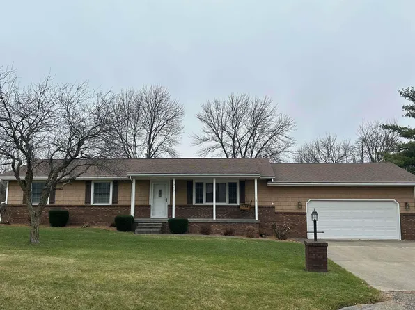 215 Norman Dr, Groveland, IL 61535