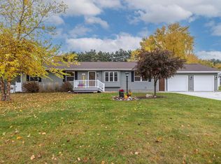 2117 Craig Ln W, Onalaska, WI 54650