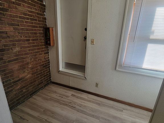 4th image of 1023 Pierce St #7
