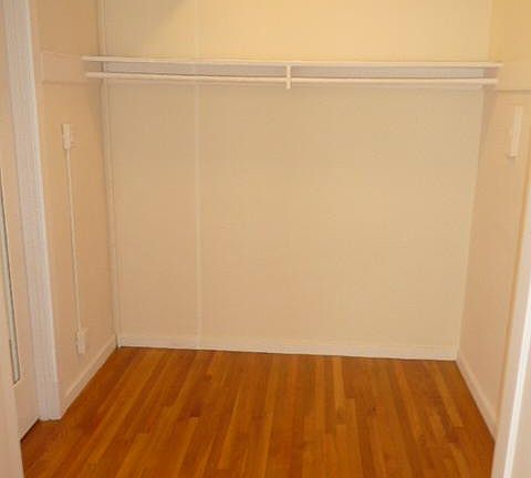 5th image of 1895 Chestnut St APT 15