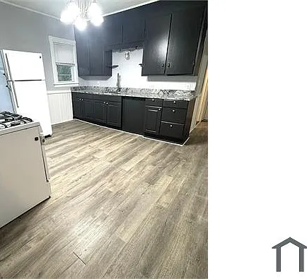29 Shamrock St #3 — Photo 1