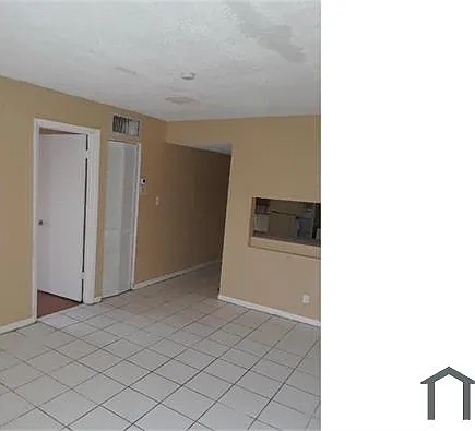 1628 NW 11th St — Photo 3
