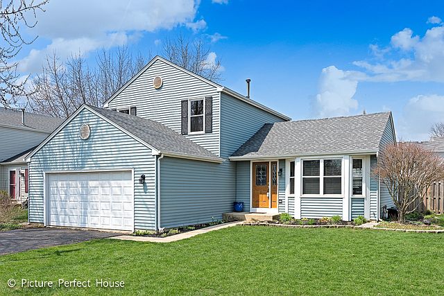 1st image of 3073 Quincy Ln