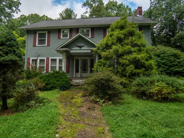 573 Church St, Rupert, WV 25984