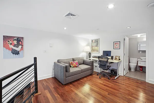 Sold by Compass | media 7