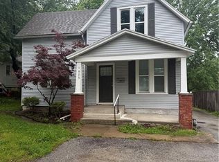 1603 W Short Ave, Independence, MO 64050