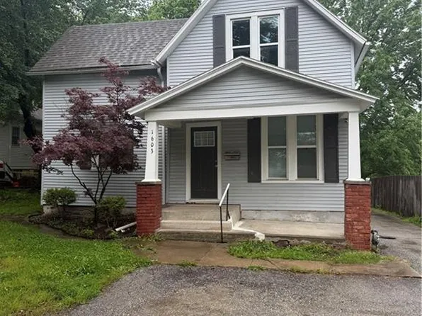 1603 W Short Ave, Independence, MO 64050