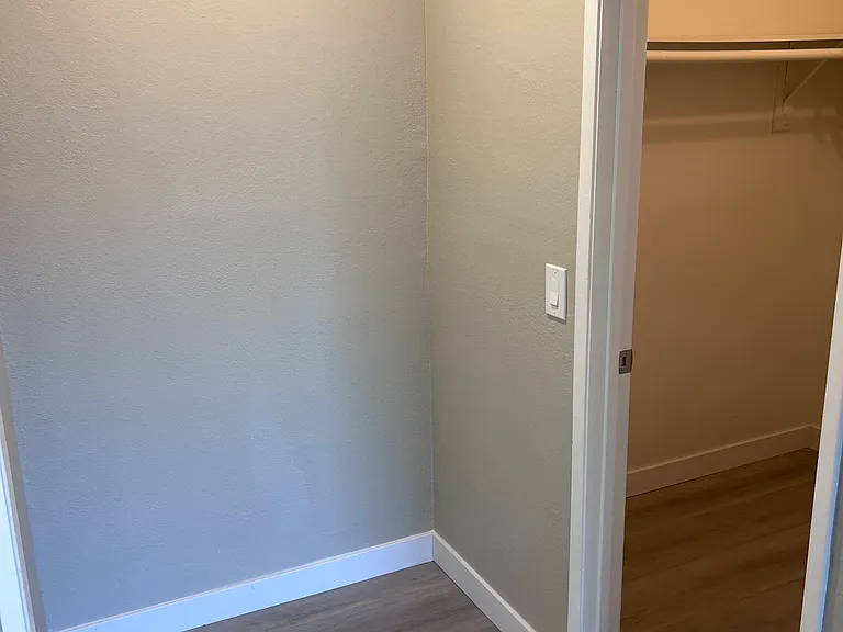 1532 E Fairfield Ct #4 — Photo 14
