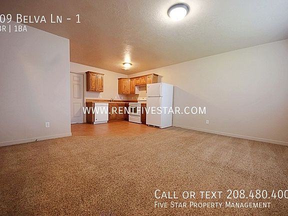 2nd image of 209 Belva Ln APT 1