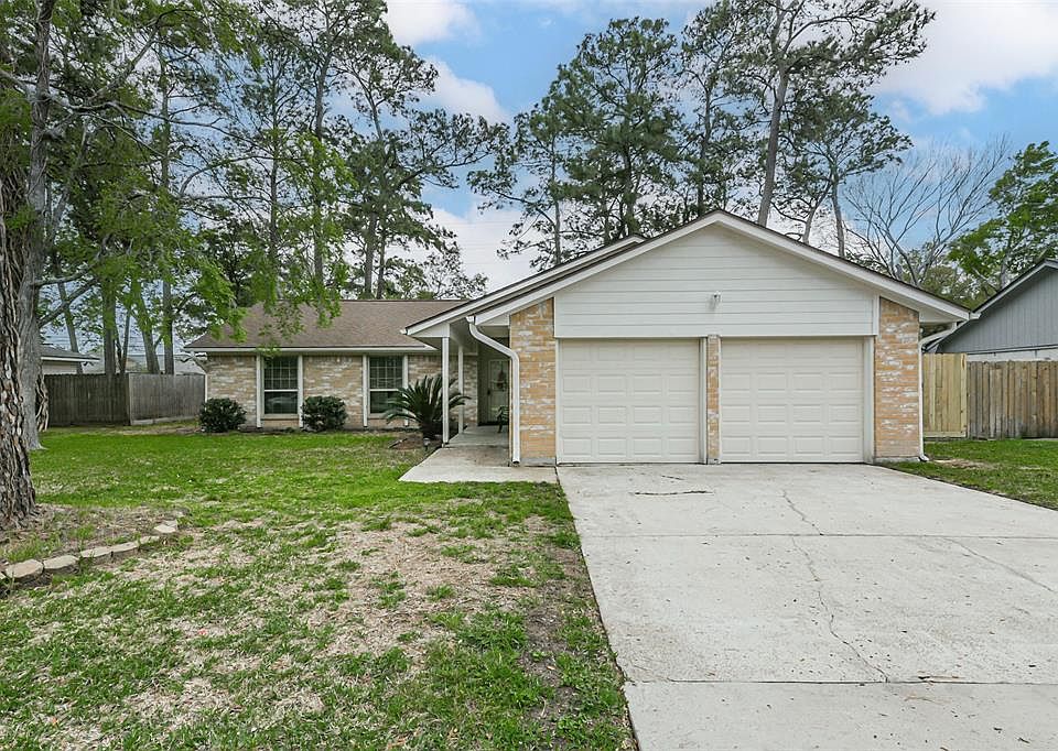 9838 Bayou Woods Dr Baytown TX 77521 Zillow