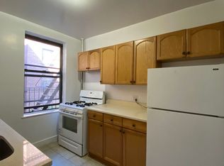 72-22 Austin St #2C, Forest Hills, NY 11375