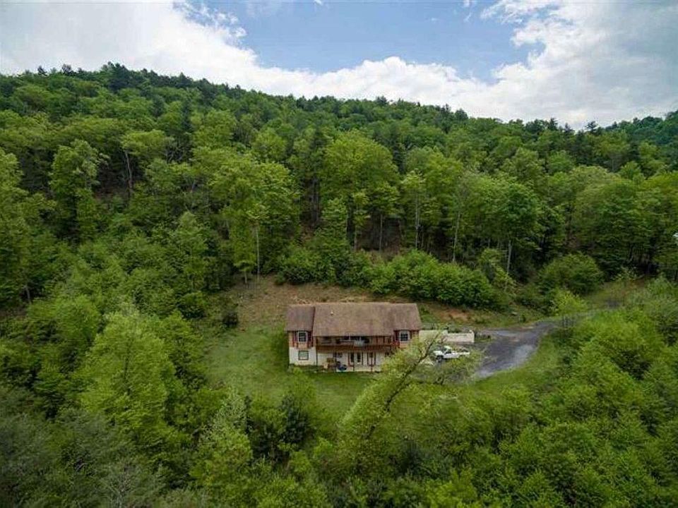 1st image of 211 Sparrow Ln