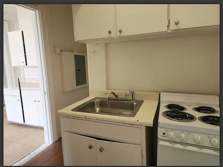 Now Leasing 324 Pleasant Street, Bennington, VT 05201 — Photo 24