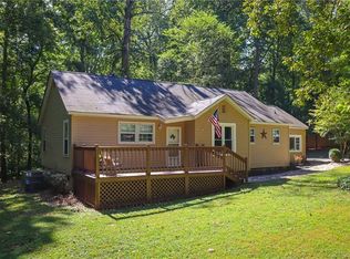 7827 Douglas Dr, Charlotte, NC 28217