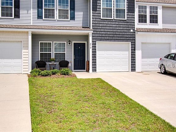 2nd image of 373 Dante Cir