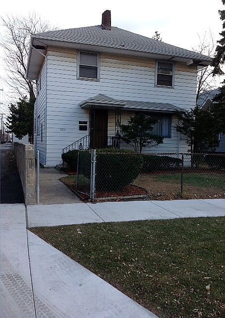 1st image of 4713 Northcote Ave