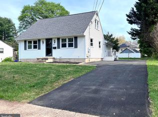 16 Millgate Rd, Owings Mills, MD 21117