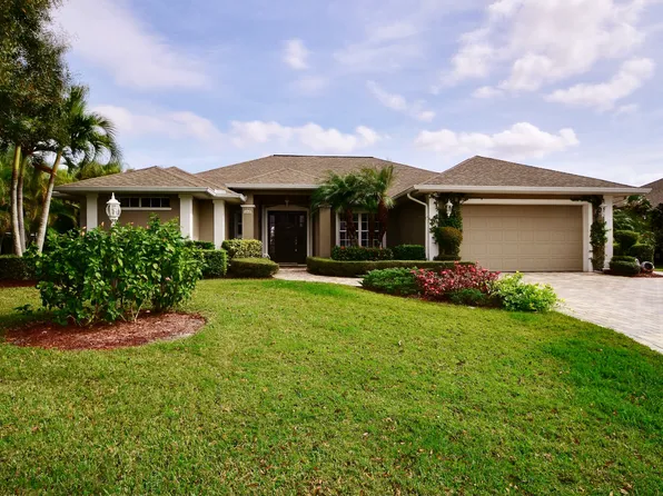 1020 Whitetail Ave SW, Vero Beach, FL 32968