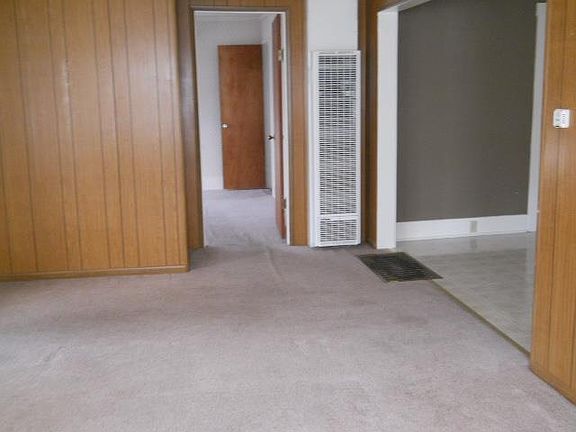 5th image of 83 Locust Ave