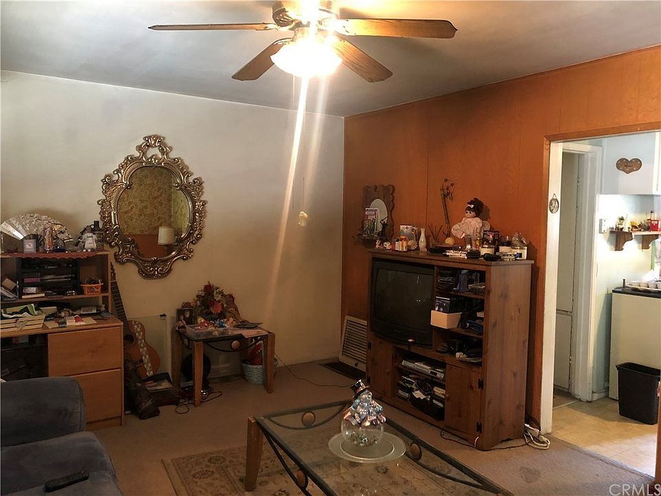 2nd image of 2056 Virginia Ave