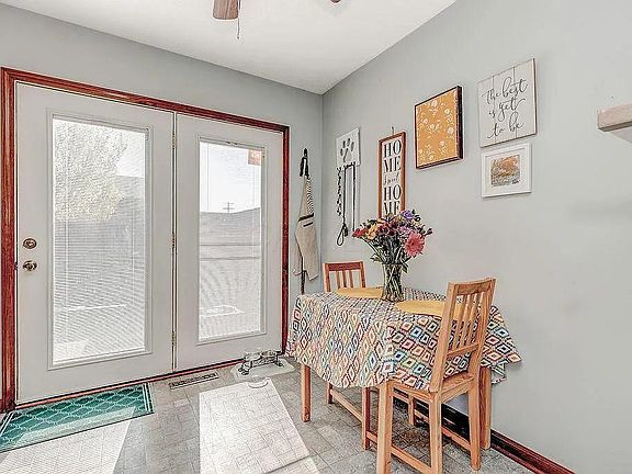 5th image of 1856 Willoway Cir S