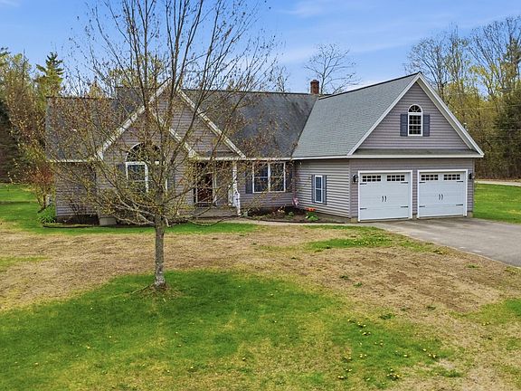2nd image of 46 Longwood Drive