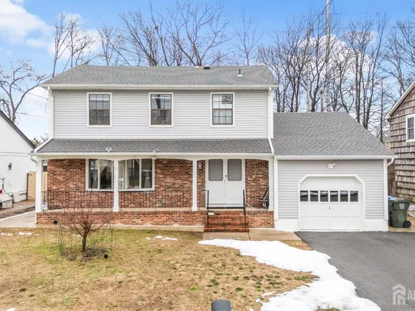 52 Westside Ave, Avenel, NJ 07001