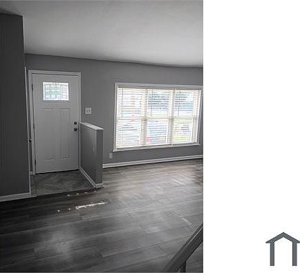 5th image of 2408 Patton St