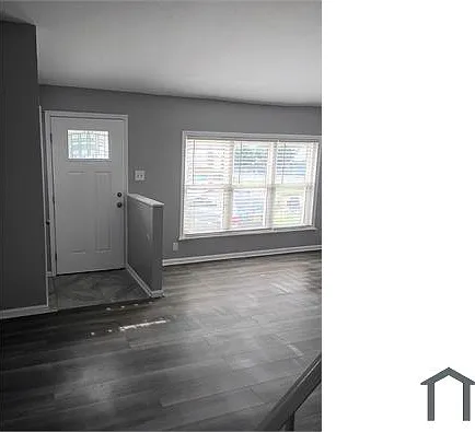 2408 Patton St — Photo 5