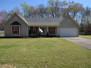 224 Stratford Ln, Jackson, TN 38305