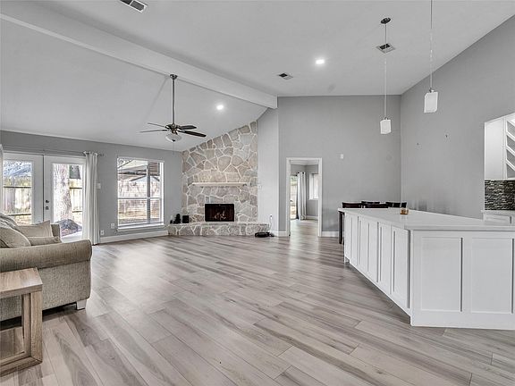 2nd image of 22302 Mosswillow Ln