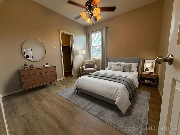 8139 Edenwood Dr — Photo 2