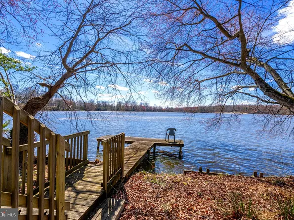 49 Sunset Lake Rd, Bridgeton, NJ 08302