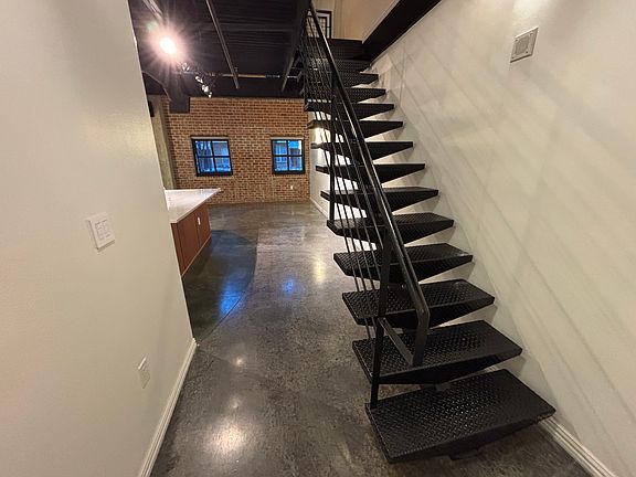 2nd image of 3110 Thomas Ave APT 107