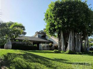 1312 Lake Dr, Delray Beach, FL 33444