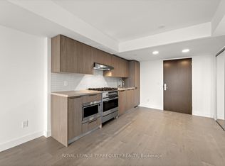 160 Kingsway Cres #213, Toronto, ON M8X 2R6