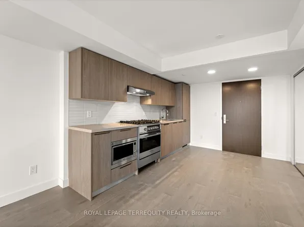 160 Kingsway Cres, Toronto, ON